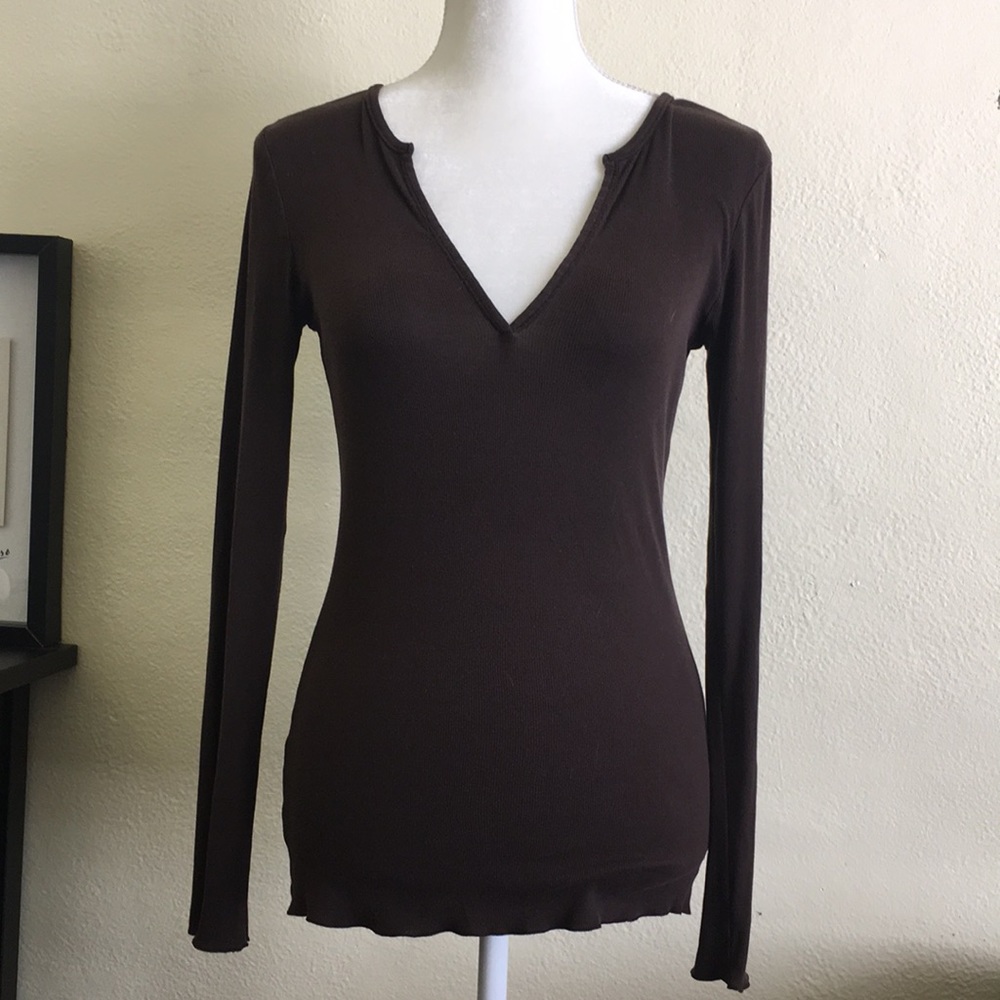 Banana Republic long sleeve tee.